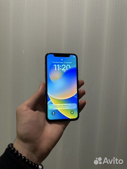 iPhone X, 64 ГБ