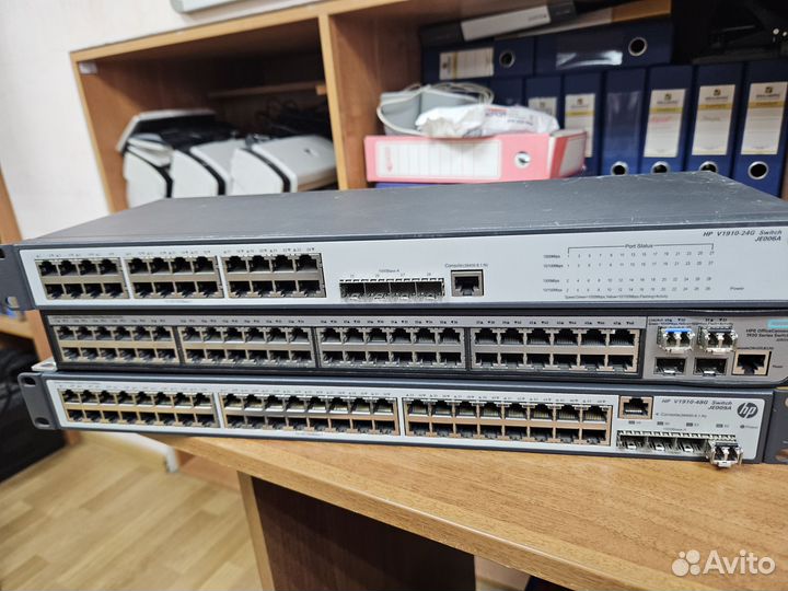 Коммутатор свитч хаб HP V1910-48G Switch JE009A