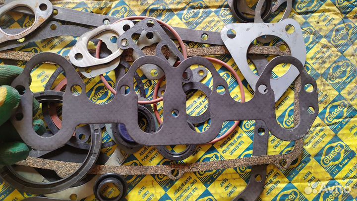 Комплект прокладок Audi - Volkswagen 1.8