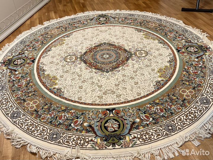 Продам ковер