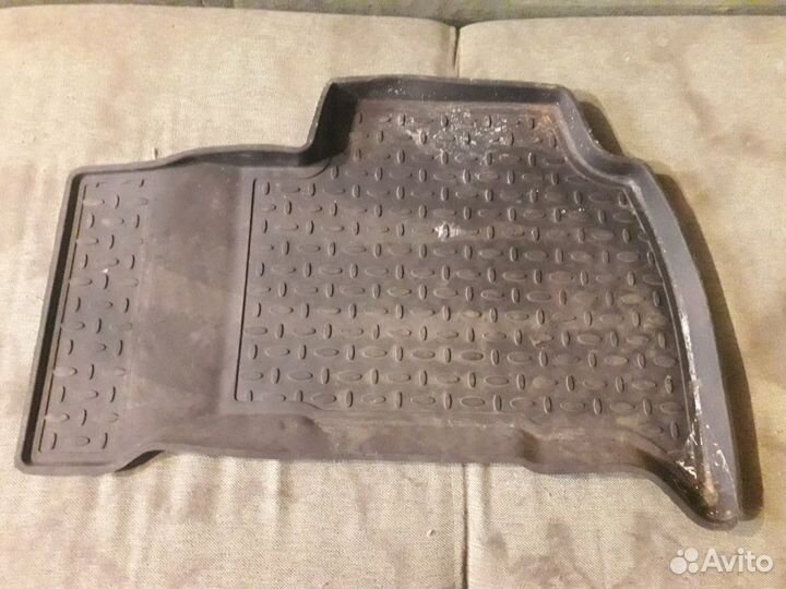 Коврик для toyota land cruiser 200