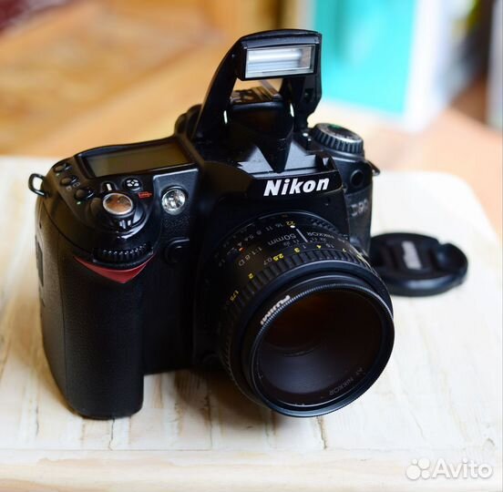 Фотоаппарат Nikon D90