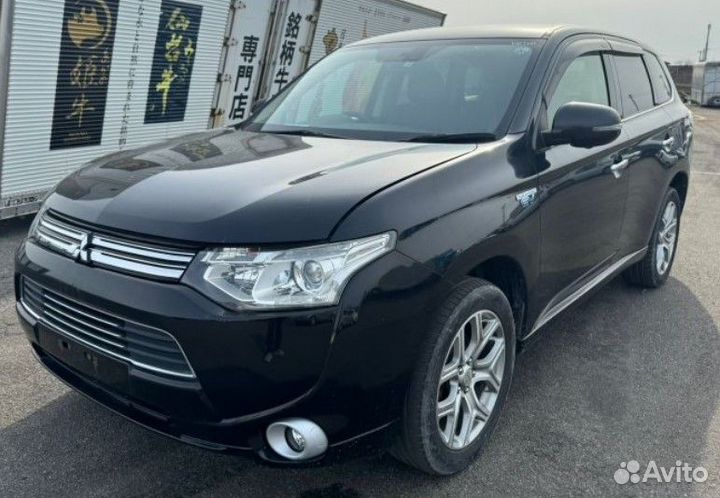 Петля капота передняя Mitsubishi Outlander