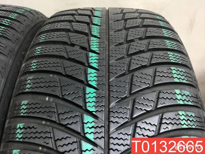 Bridgestone Blizzak LM-001 215/55 R17 98V