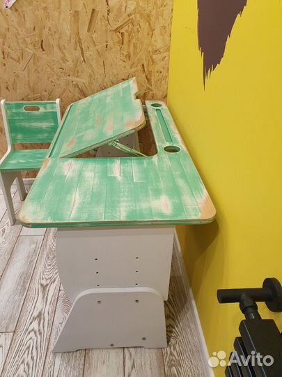 Растущая парта и стул в эксклюзивной расцветке