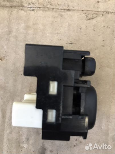 Блок управл. зеркалами Toyota 4Runner (2729)