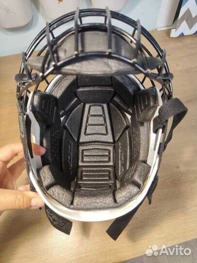 Шлем хоккейный ccm размер s