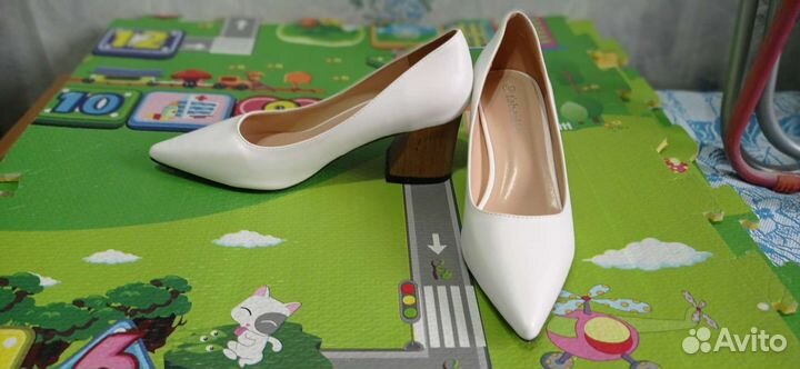 Туфли женские новые