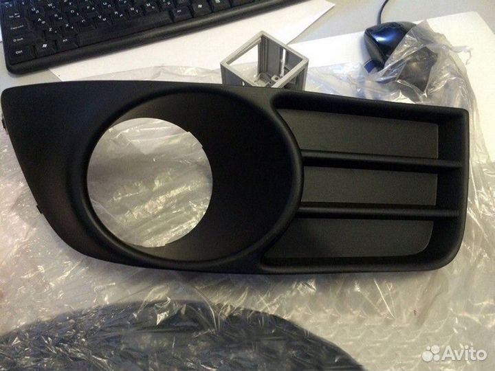 Противотуманная Птф фара правая Сузуки сх4 SX4 -15