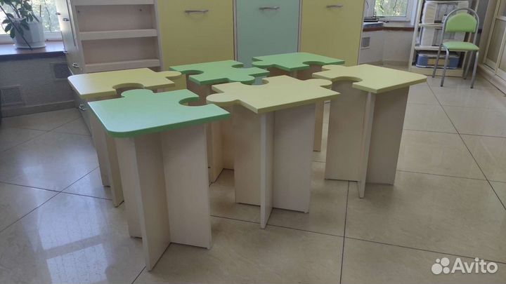 Детский столик и стульчик