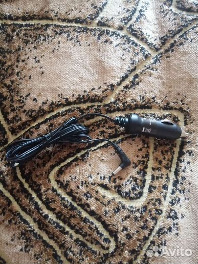 Зарядное устройство, штекер прикуривателя