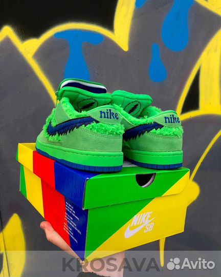 Nike Sb Dunk Low Green Bear