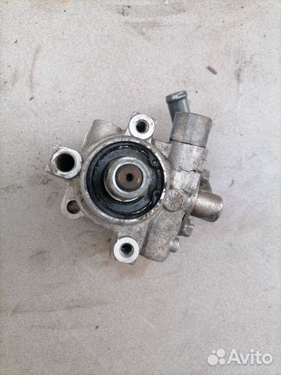 Насос гидроусилителя для Nissan Almera Classic B10