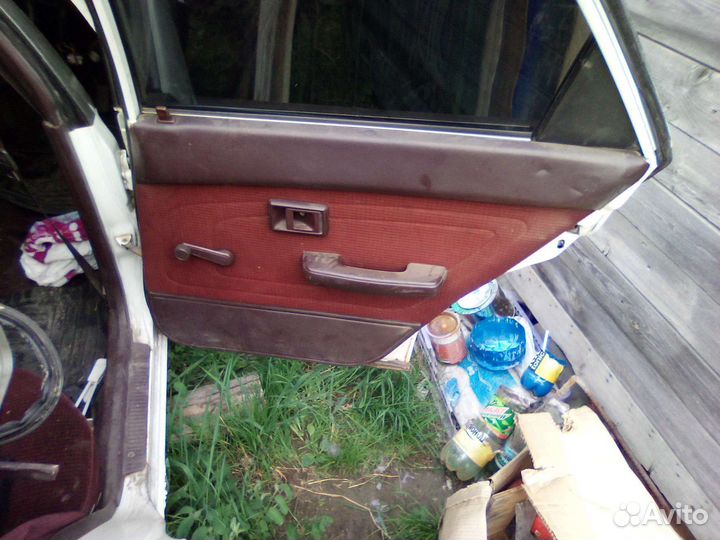 Toyota Sprinter ae95 по запчастям