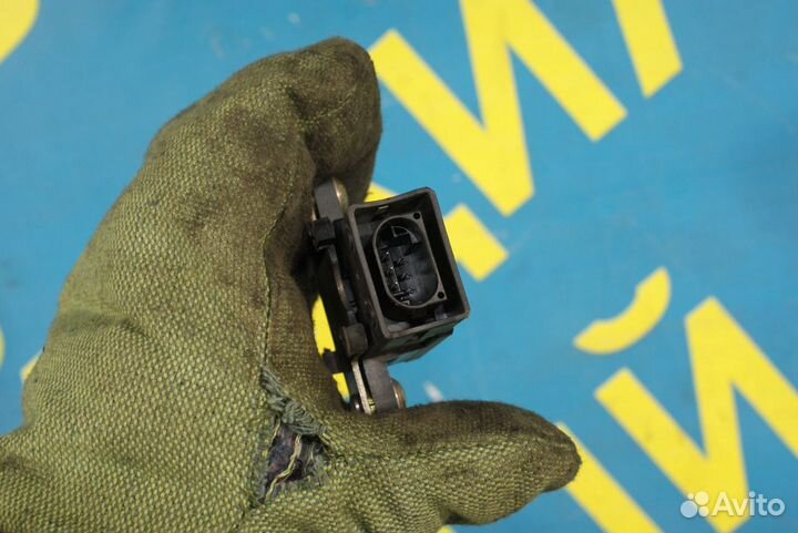 Датчик ускорения Mercedes-Benz W210