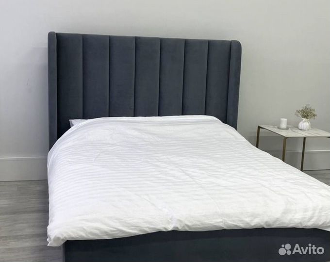 Кровать двухспальная