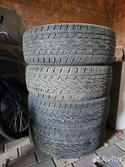 Continental ContiCrossContact LX2 215/60 R17 96H