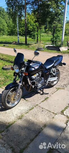 CB1000SF
