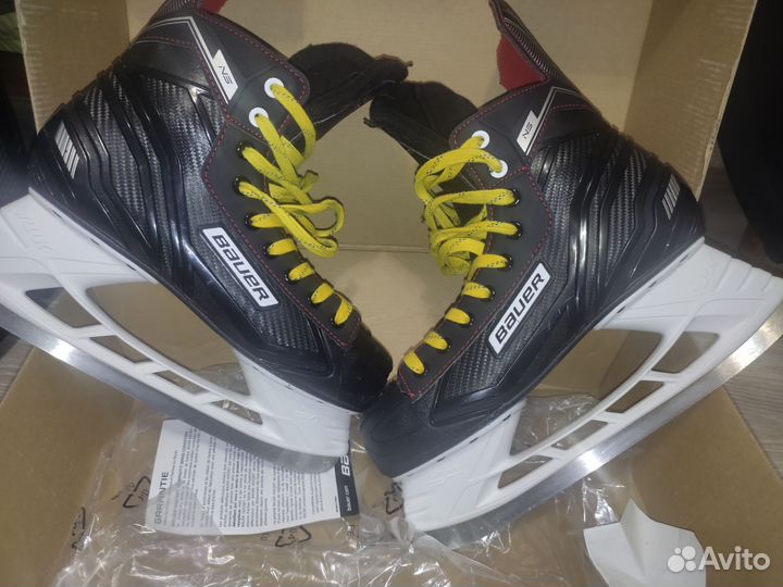 Хоккейные коньки Bauer NS