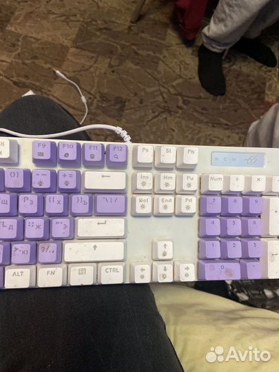 Игровая клавиатура с подсветкой