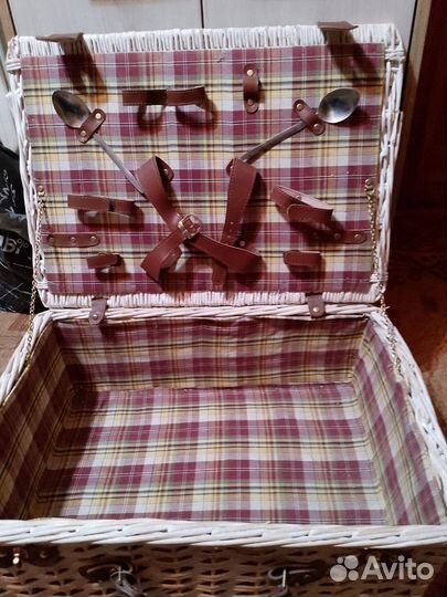 Чемодан для пикника