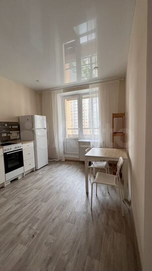 1-к. квартира, 38 м², 9/25 эт.