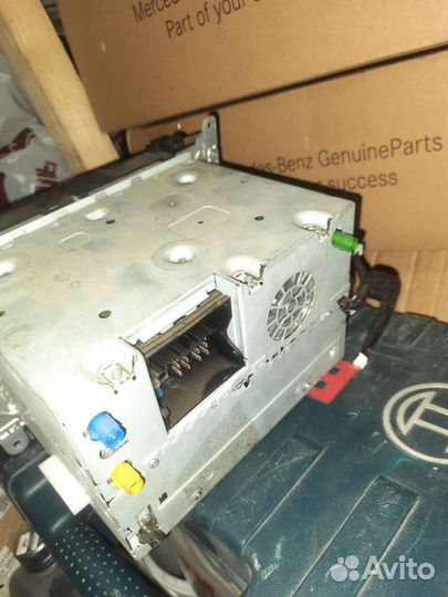 Магнитола на мерседес 639, 906