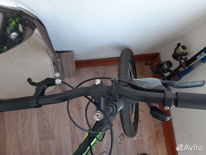 Велосипед горный подростковый