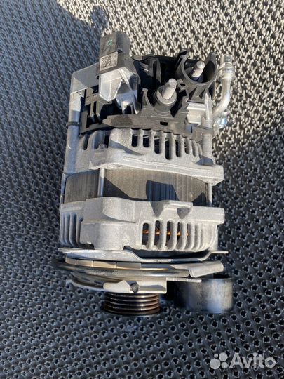 Генератор BMW 5 G30 B47