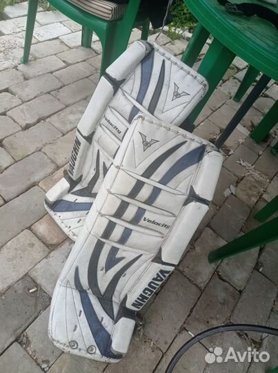 Вратарские щитки vaughn sr