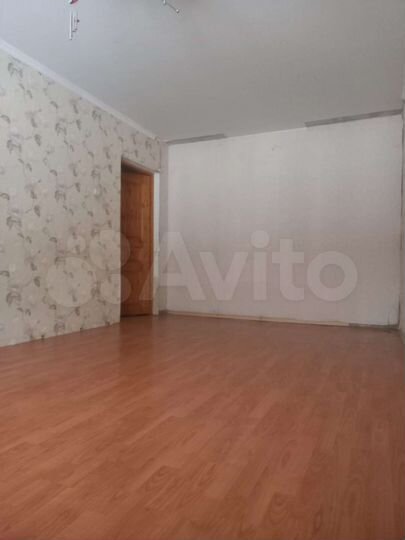3-к. квартира, 49 м², 1/5 эт.
