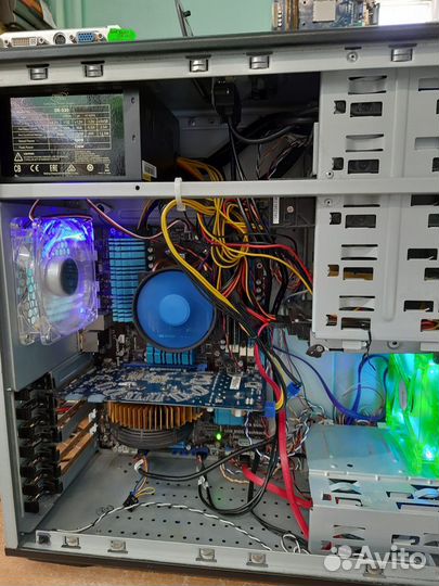 AMD FX6100 6Х3,5Ghz Asus M5A97 DDR3 8Gb GF250