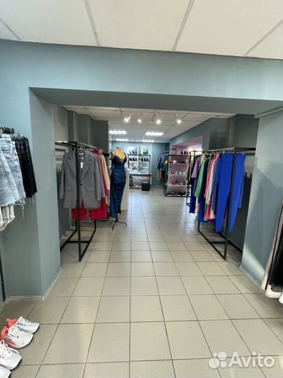 Шоу рум женской одежды