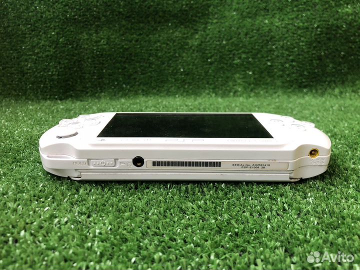 Sony PSP e1008 Street Playstation Portable