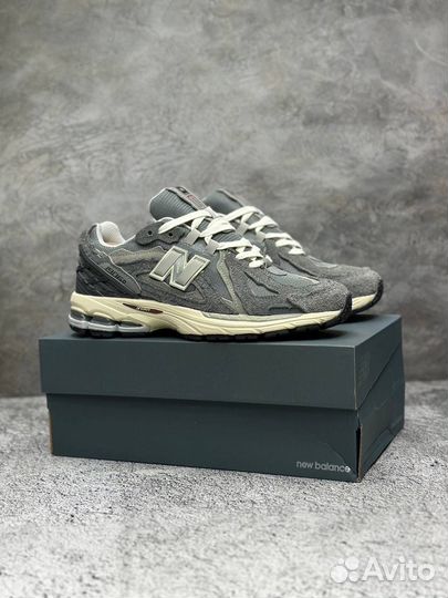 Кроссовки New Balance 1906r