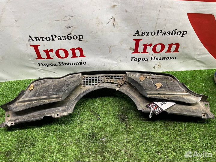 Жабо водосток Mercedes benz w124 a1246200978