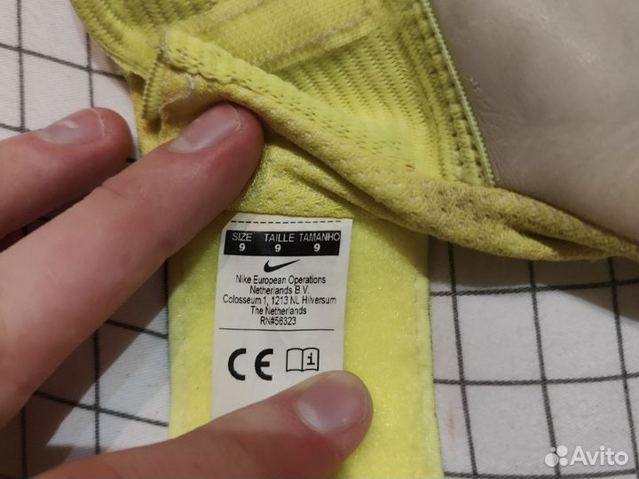 Вратарские перчатки nike