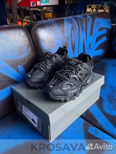 Balenciaga Track 1 Black