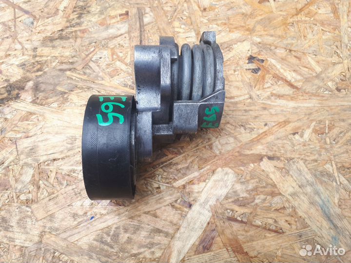 Натяжитель приводного ремня BMW e65 3.6