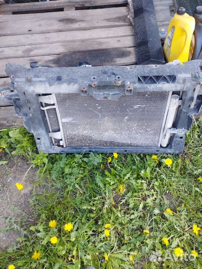 Кассета радиатора. Мицубиси кольт. в сборе