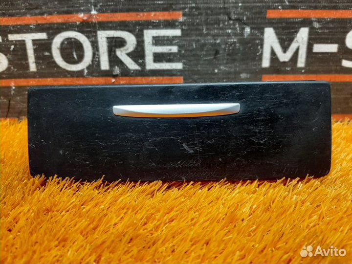 Пепельница задняя Bmw 3-Series E90 N52B25A 2006