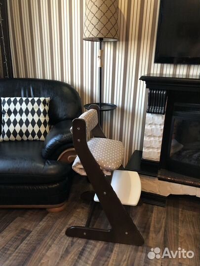 Растущий стул Коала в цветах дерево