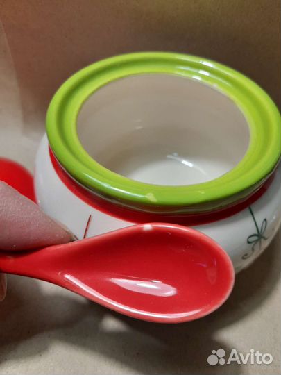 Керамическая сахарница с ложкой