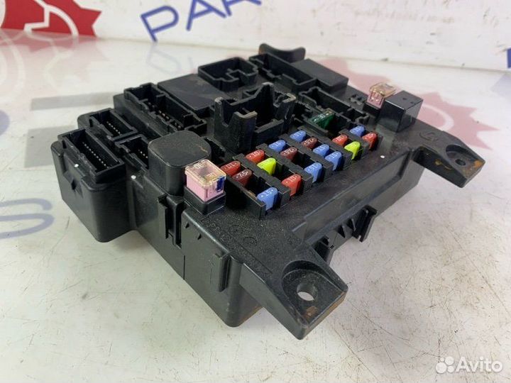 Блок предохранителей Mitsubishi Outlander CW0W