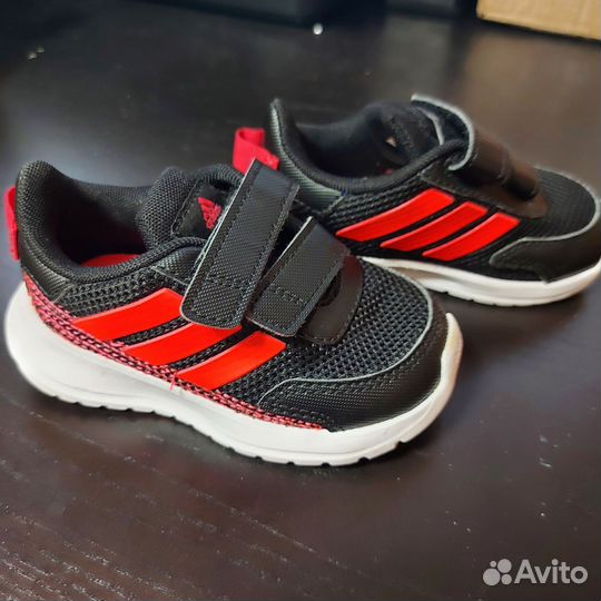 Кроссовки детские adidas 21 23 26 28
