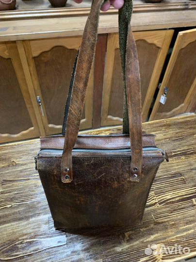 Сумка кожаная женская ручной работы