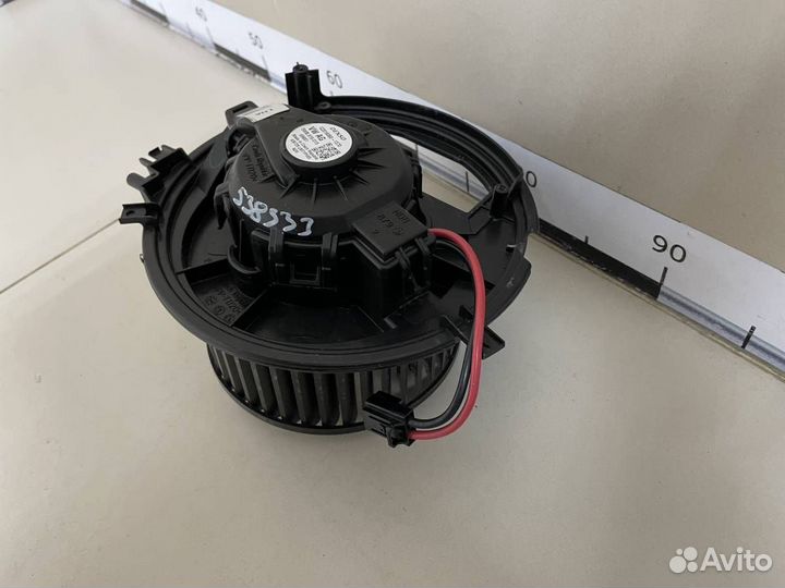 Моторчик отопителя Volkswagen Tiguan 2017