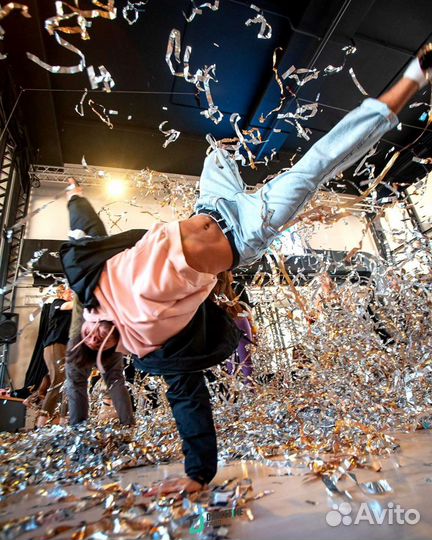 Конфетти на праздник/мероприятие/Конфетти пушка