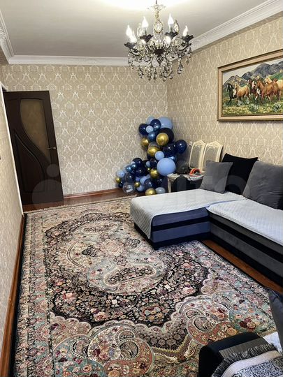 2-к. квартира, 52 м², 1/9 эт.