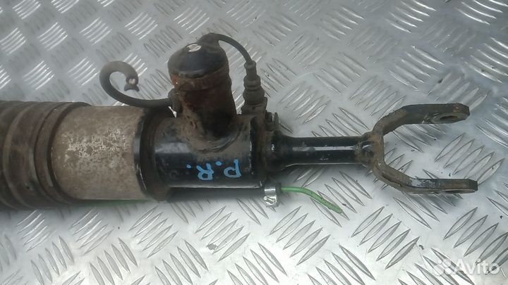 Б/У Б/У Стойка передняя правая Вид стойки: Пневмо